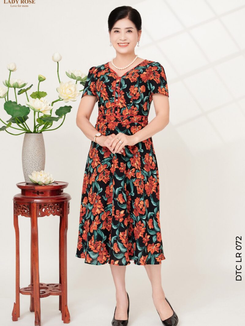 Đầm tay cộc dáng xòe chất liệu lụa hàn 24S57ĐTCLR072-1