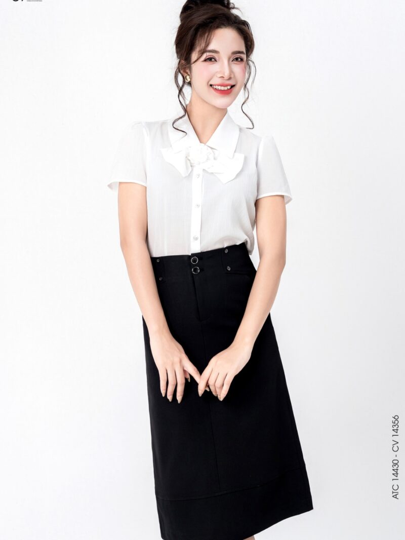 Áo tay cộc đính nơ cổ 25S19ATC14430-2